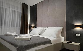 Apartman Fisbah 5 Self Check-In, Free Private Parking